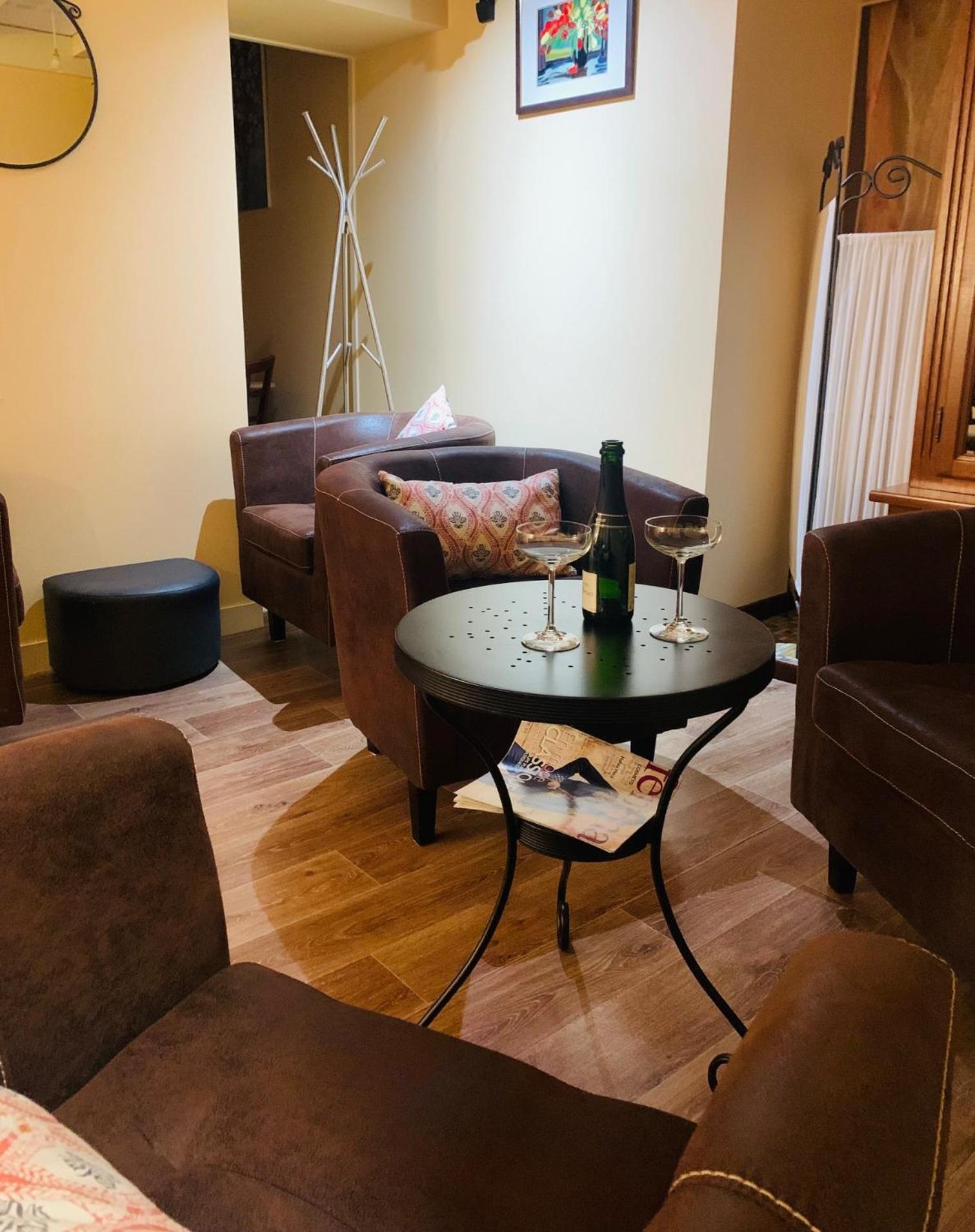Auberge Du Porche Blaye Eksteriør billede